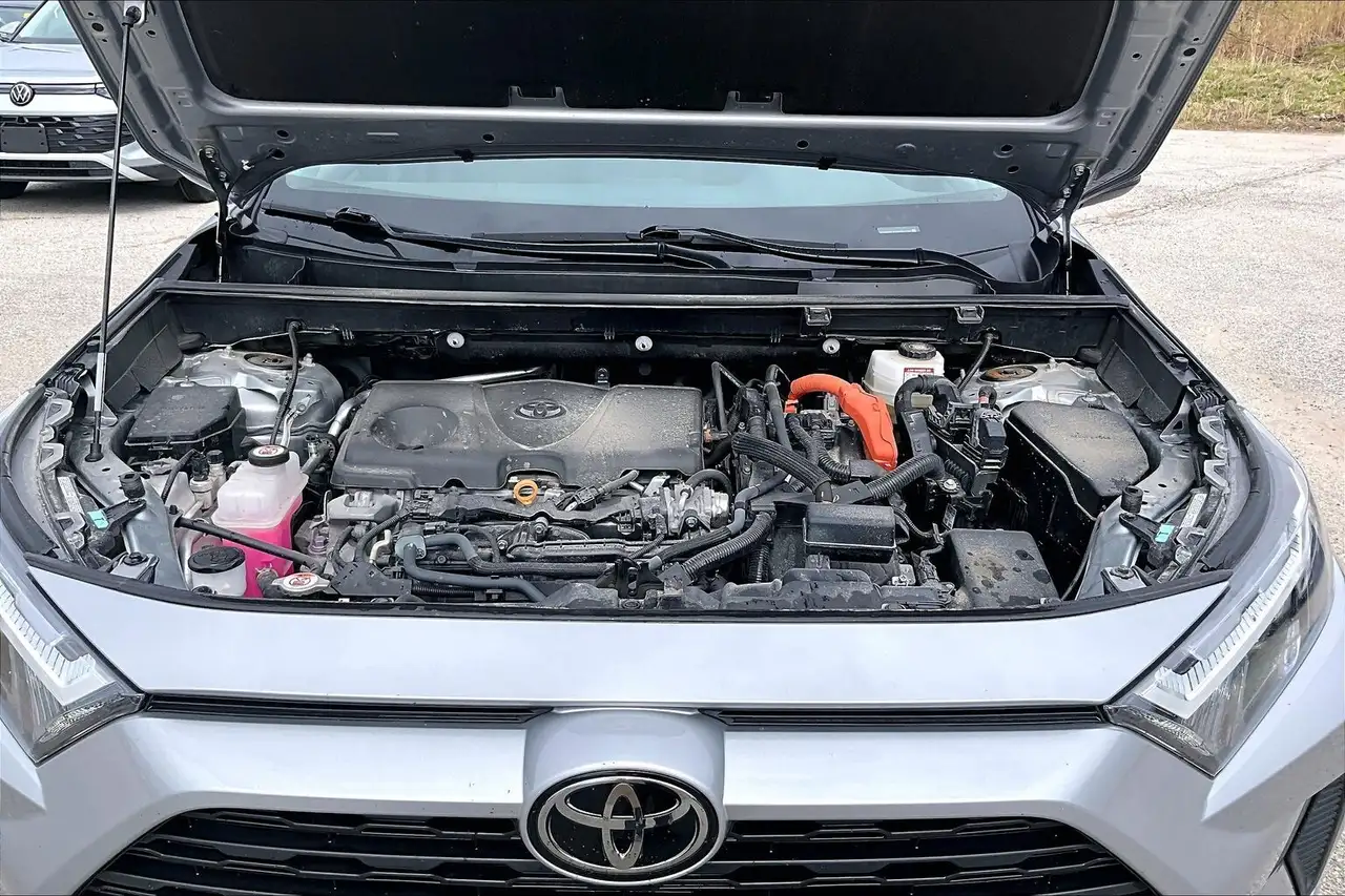 Toyota RAV 4 снимка Toyota RAV 4
