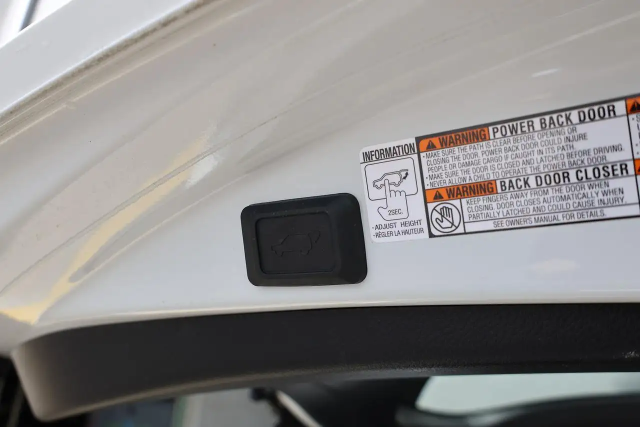 Toyota RAV 4 photo Toyota RAV 4