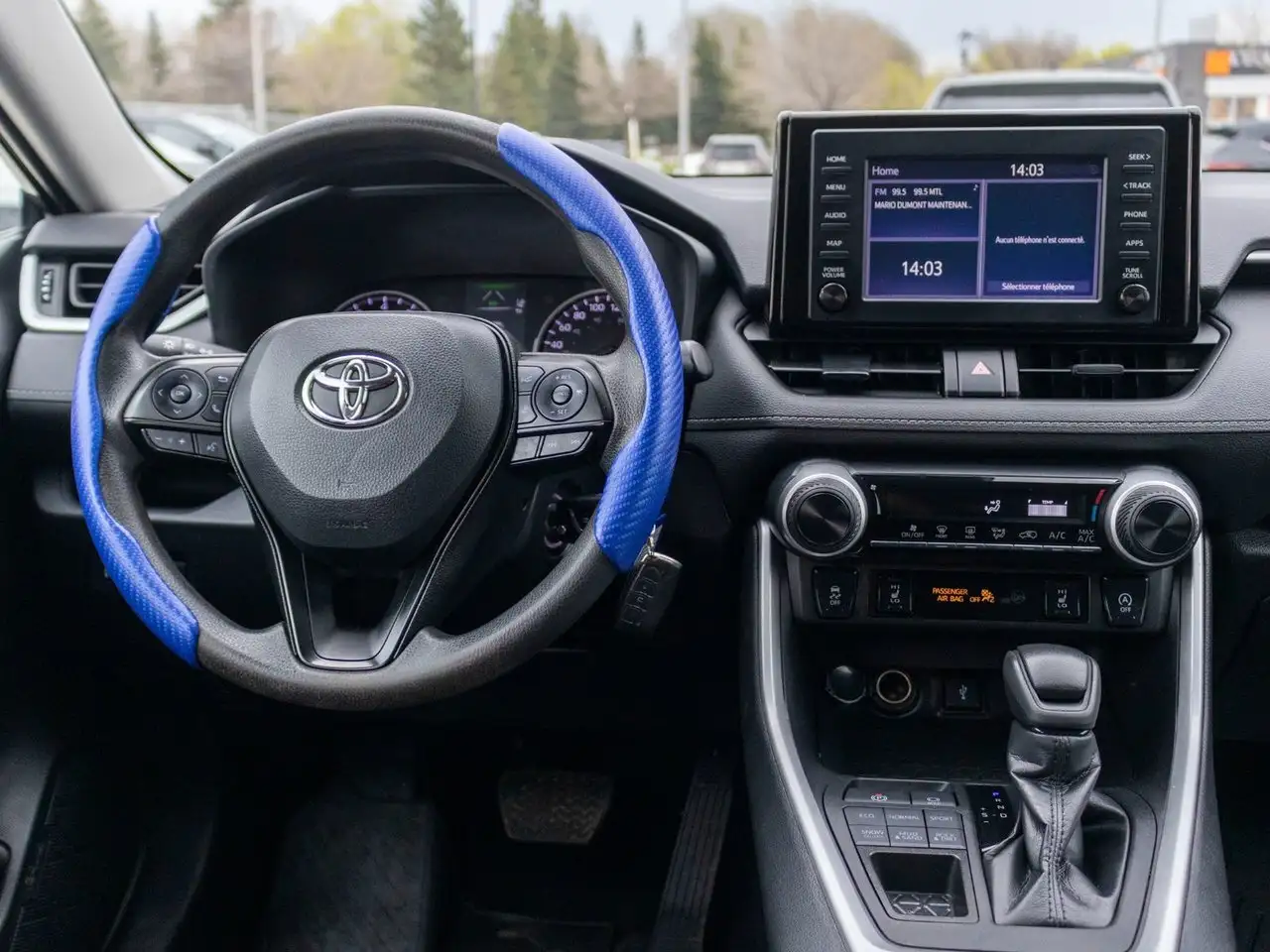 Toyota RAV 4 снимка Toyota RAV 4