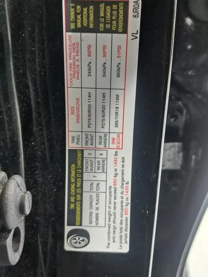 Infiniti QX80 снимка Infiniti QX80