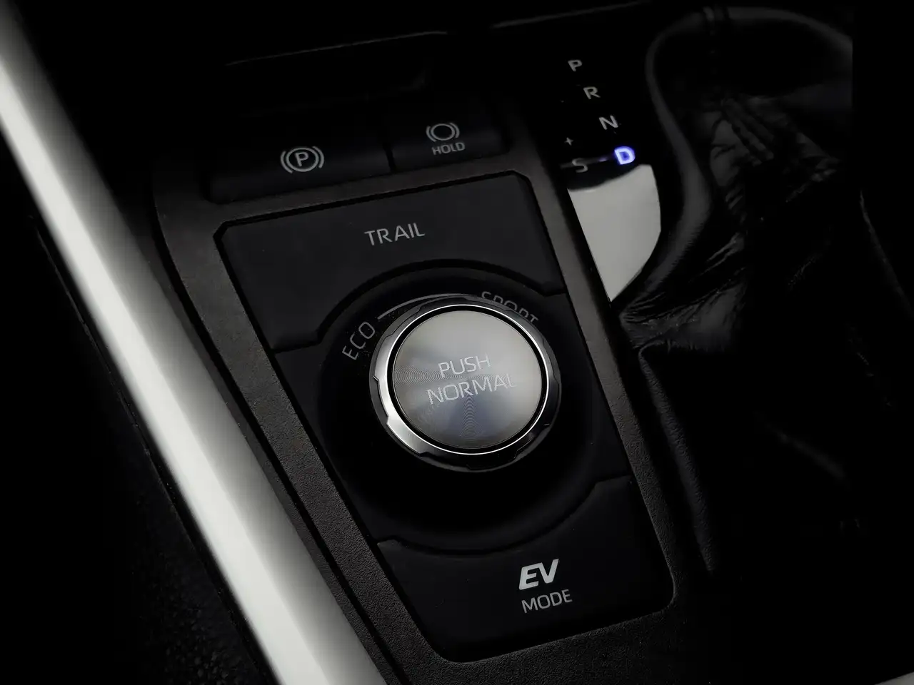 Toyota RAV 4 photo Toyota RAV 4