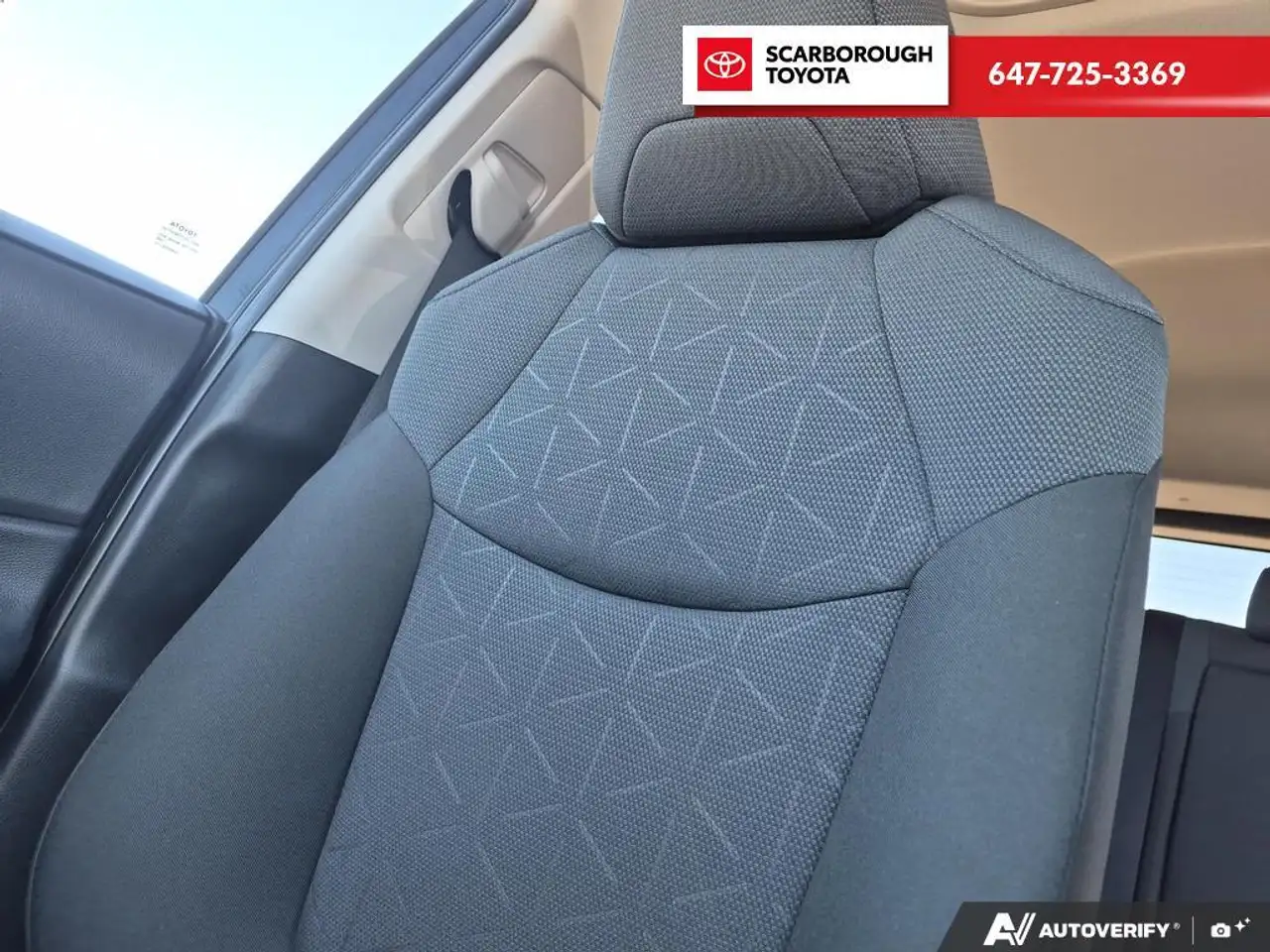 Toyota RAV 4 photo Toyota RAV 4