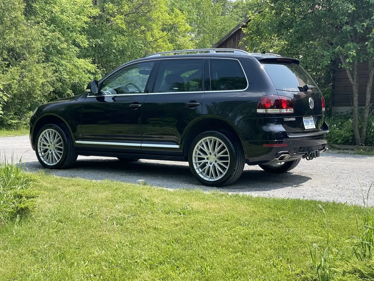 Volkswagen Touareg photo Volkswagen Touareg