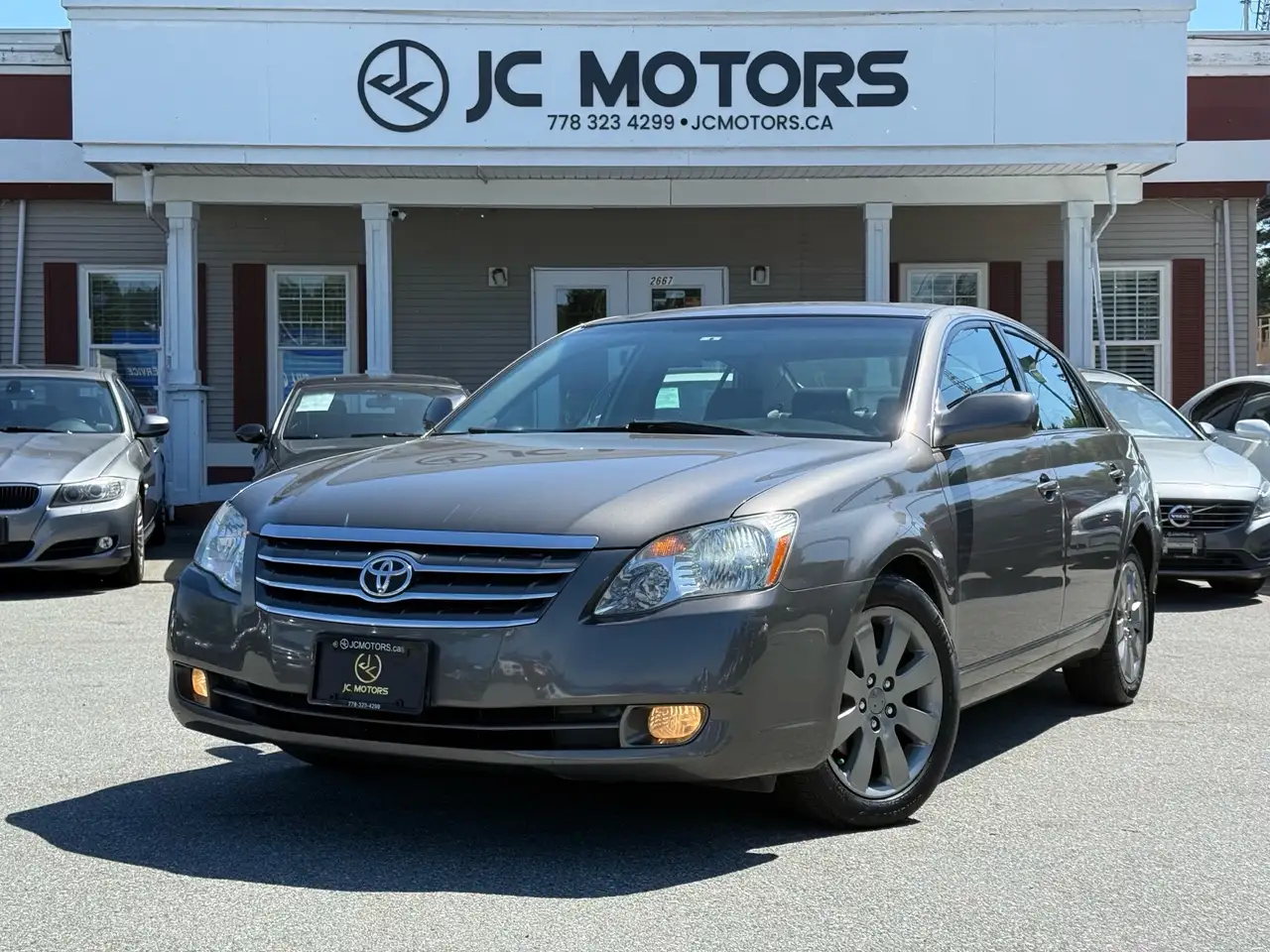2005 Toyota Avalon