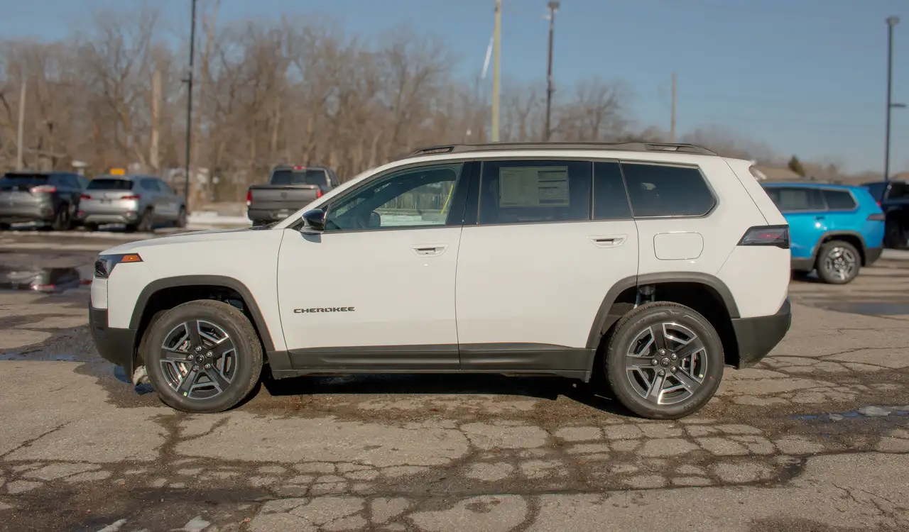 Jeep Cherokee photo Jeep Cherokee