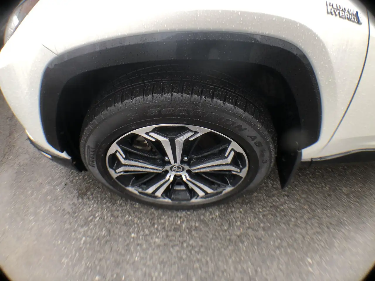 Toyota RAV 4 Prime снимка Toyota RAV 4 Prime