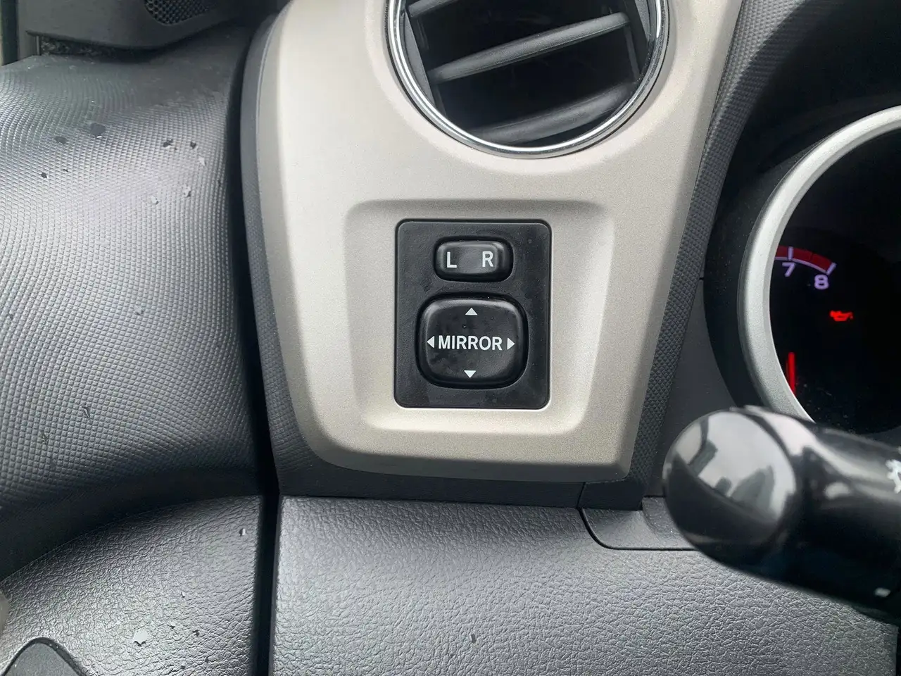 Toyota Matrix photo Toyota Matrix