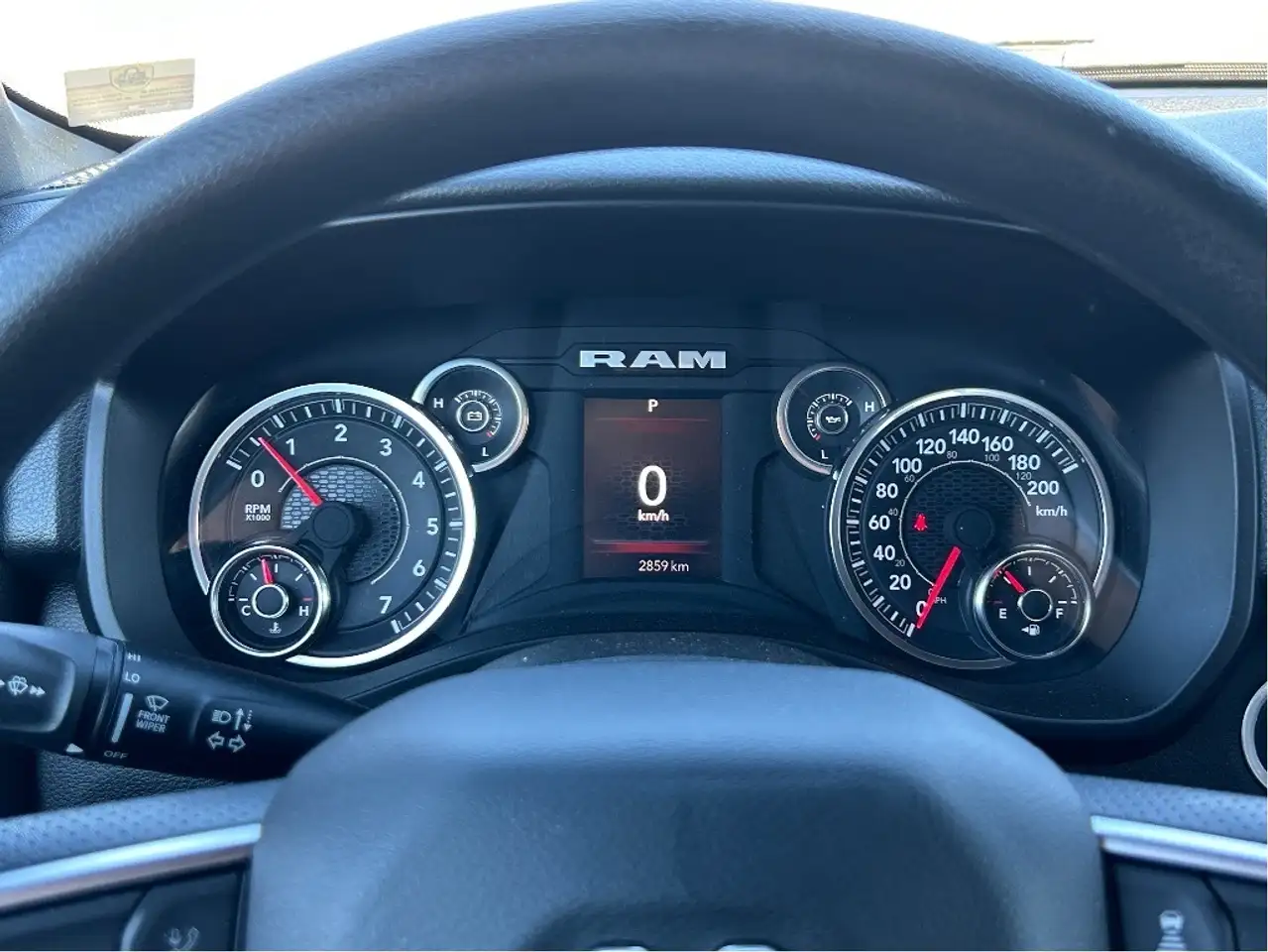 RAM 1500 fotografie RAM 1500