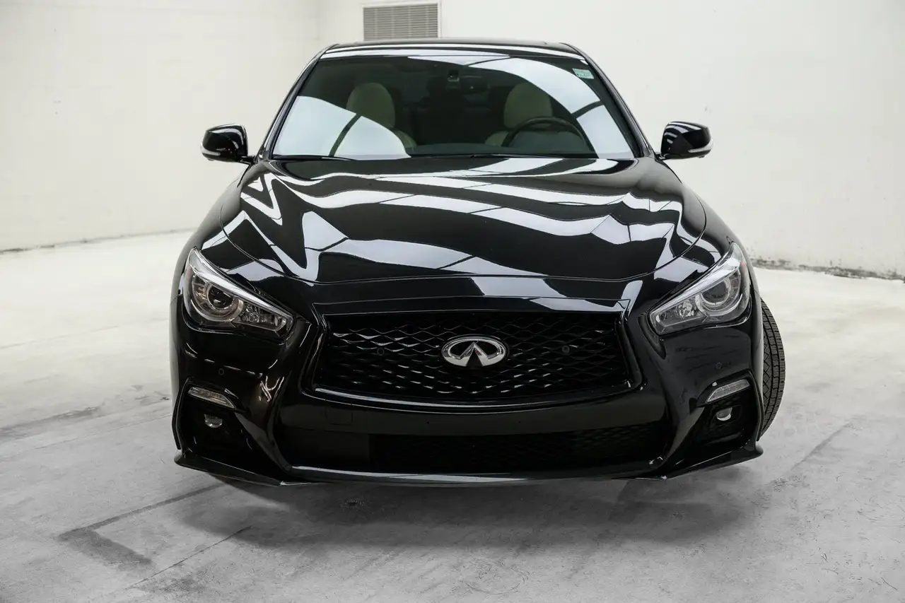 Infiniti Q50 fotografie Infiniti Q50