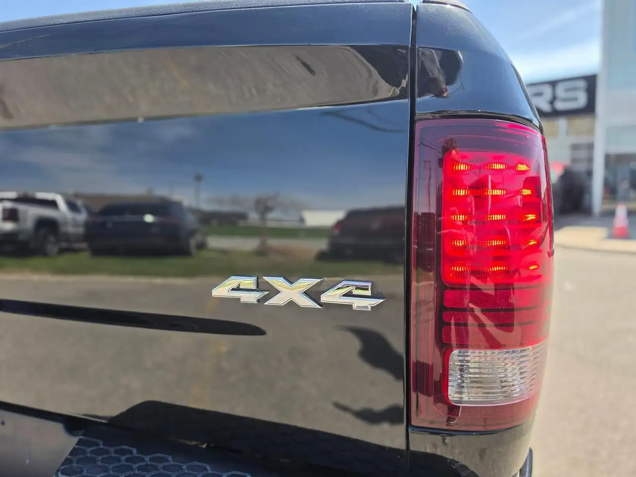 RAM 1500 photo RAM 1500