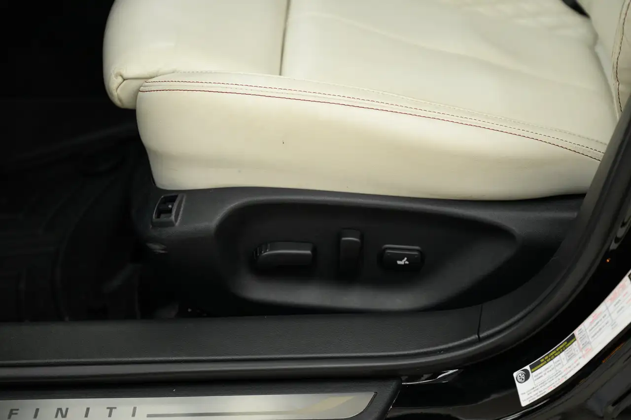 Infiniti Q50 fotografie Infiniti Q50