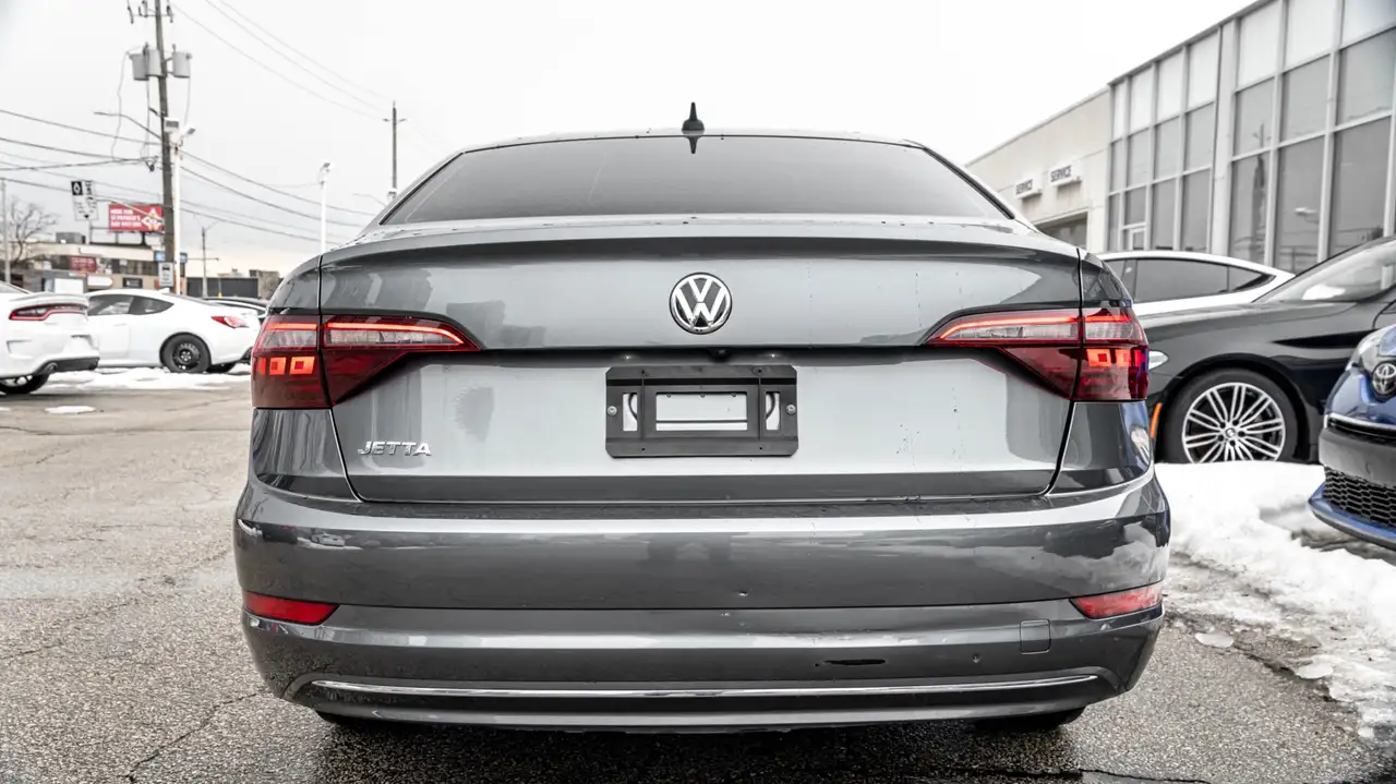 Volkswagen Jetta photo Volkswagen Jetta