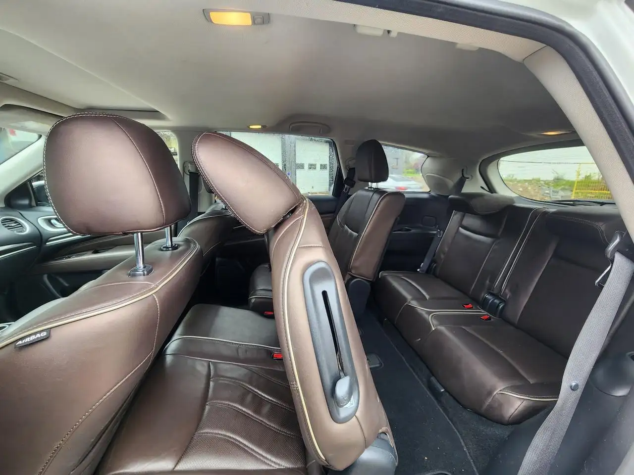 Infiniti QX60 снимка Infiniti QX60