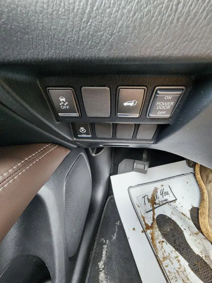 Infiniti QX60 снимка Infiniti QX60