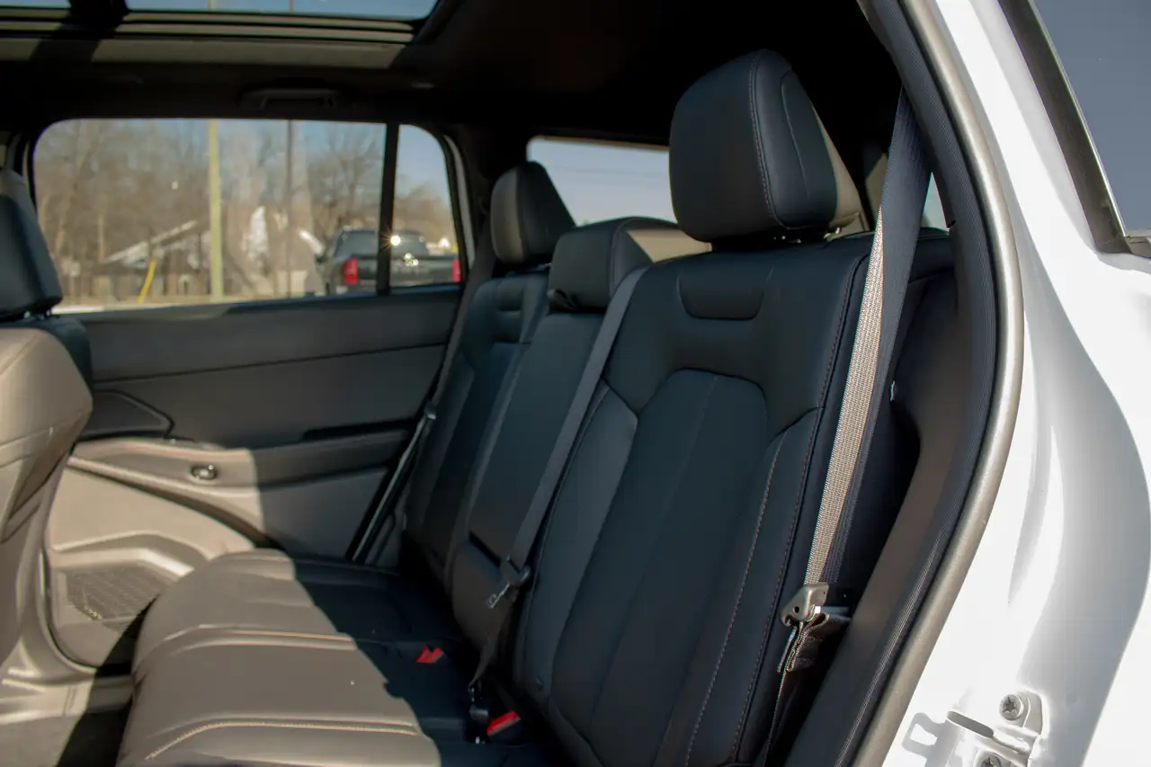 Jeep Cherokee photo Jeep Cherokee