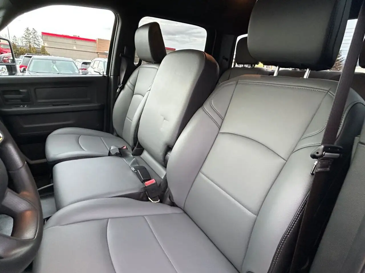 RAM 2500 снимка RAM 2500