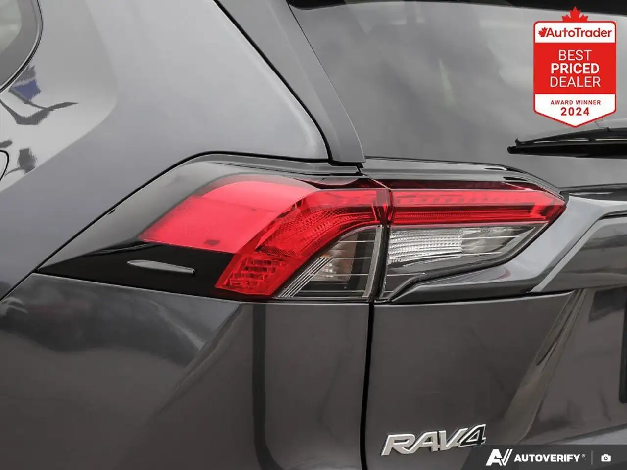 Toyota RAV 4 снимка Toyota RAV 4