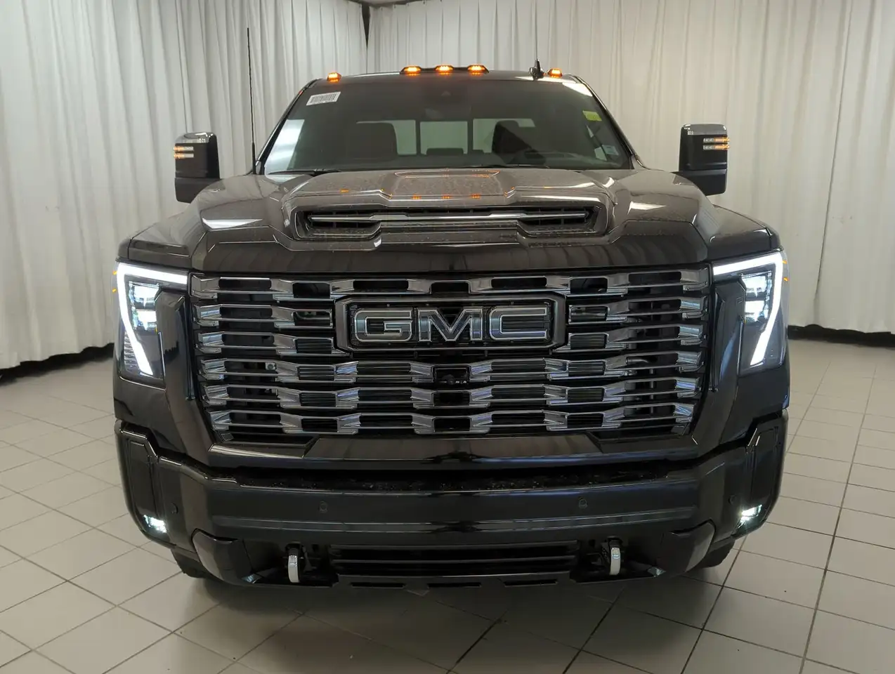 GMC Sierra 2500HD снимка GMC Sierra 2500HD
