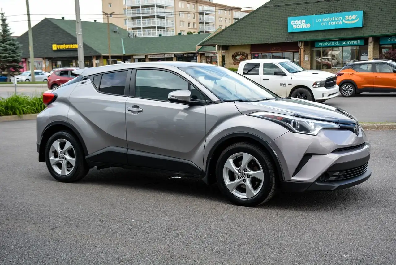 Toyota C-HR снимка Toyota C-HR