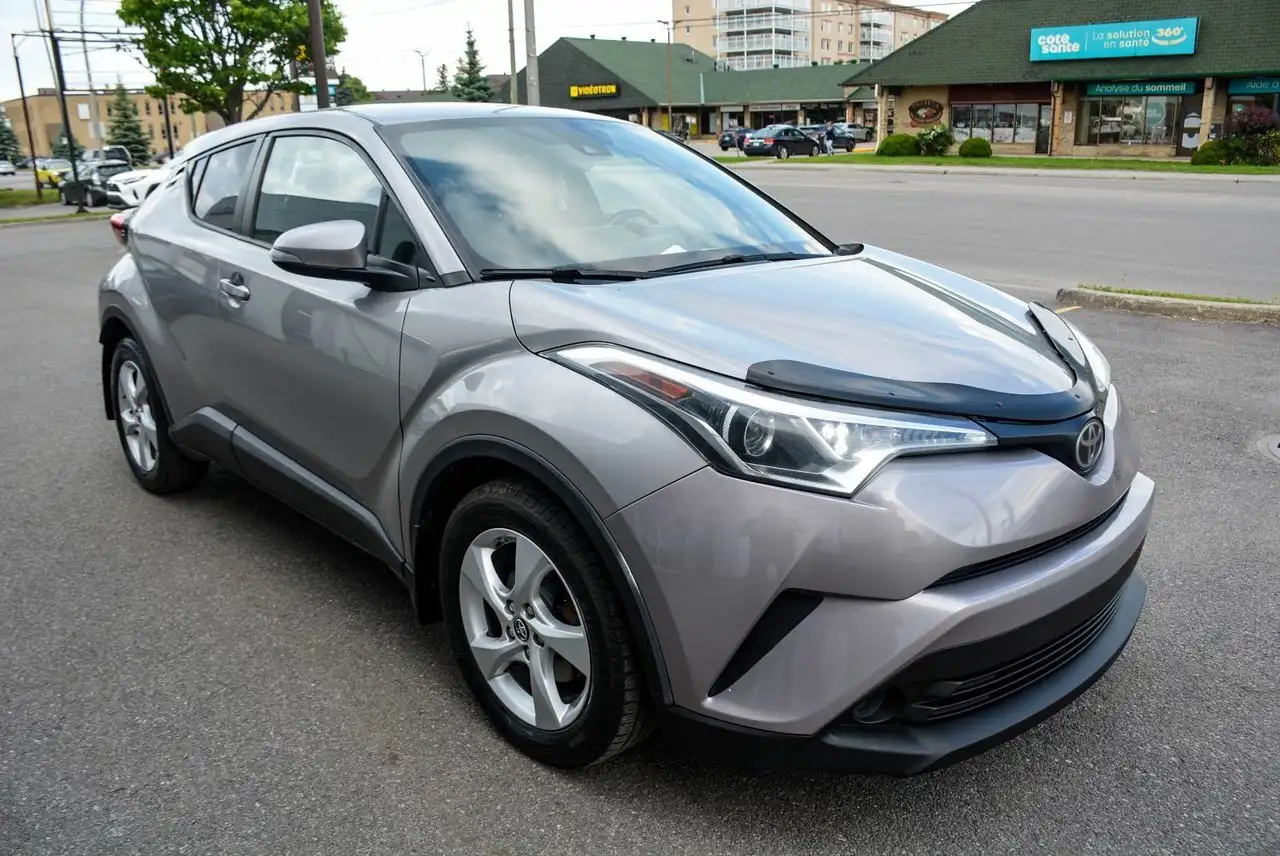 Toyota C-HR снимка Toyota C-HR