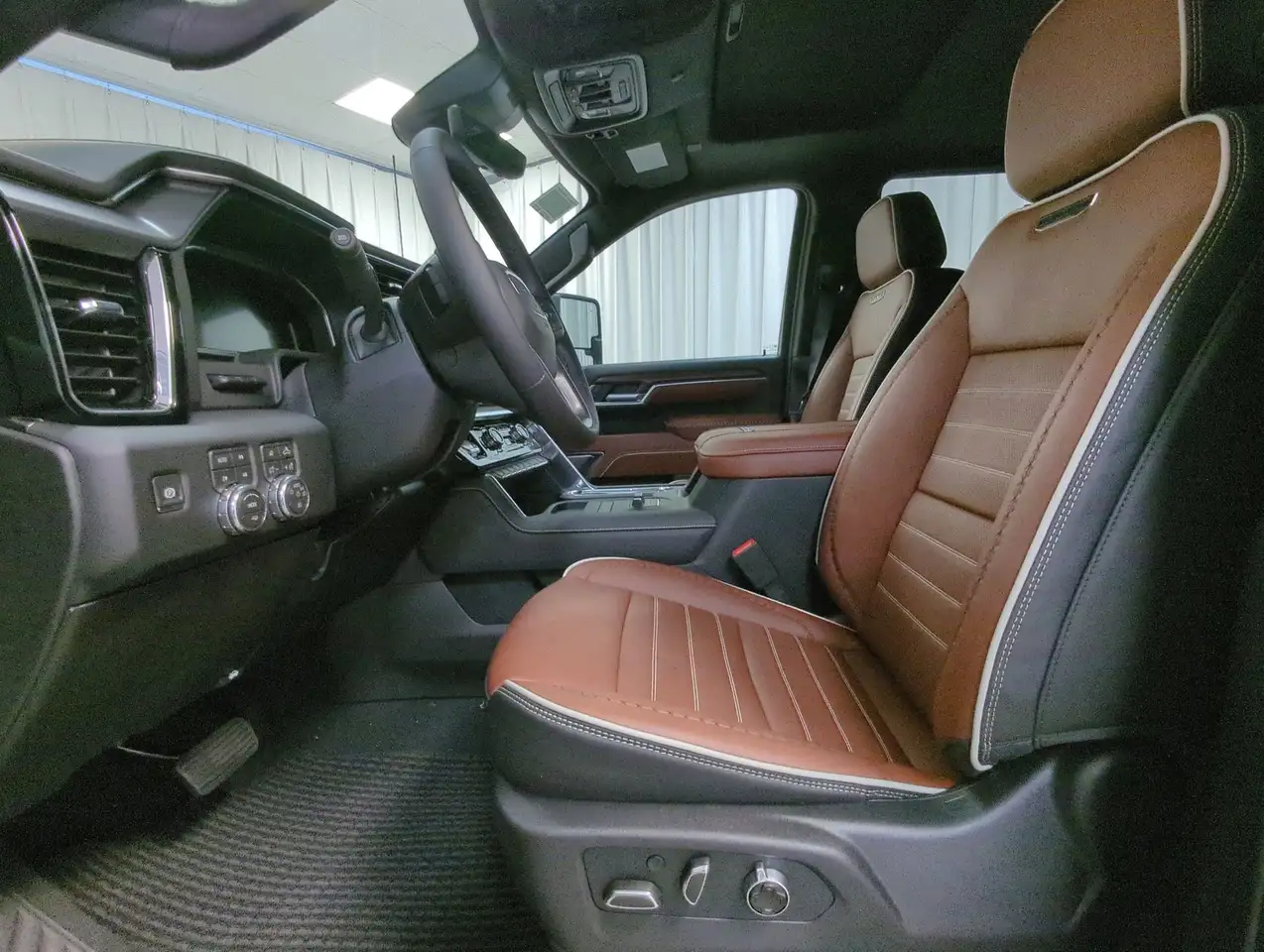 GMC Sierra 2500HD снимка GMC Sierra 2500HD