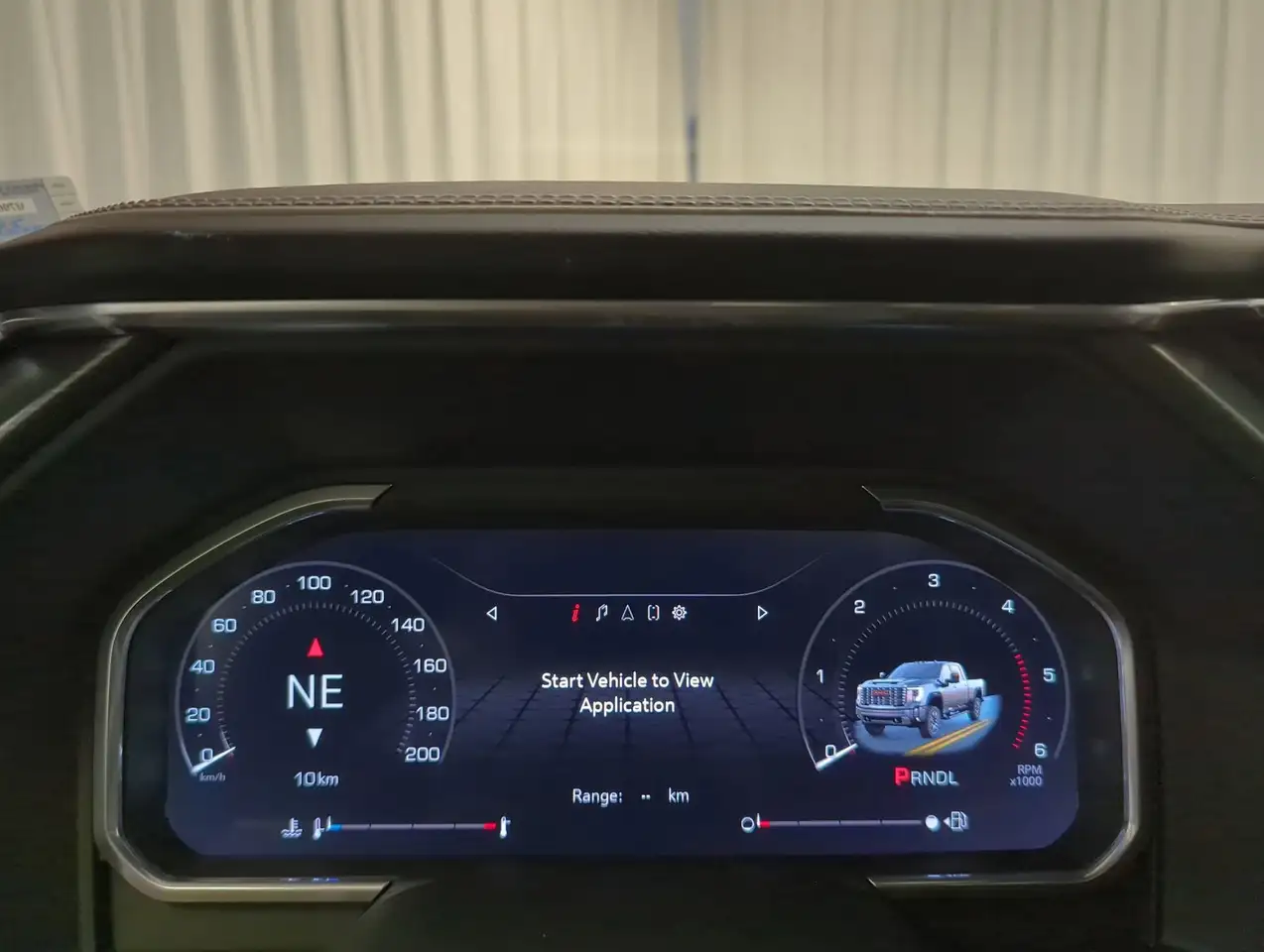GMC Sierra 2500HD снимка GMC Sierra 2500HD