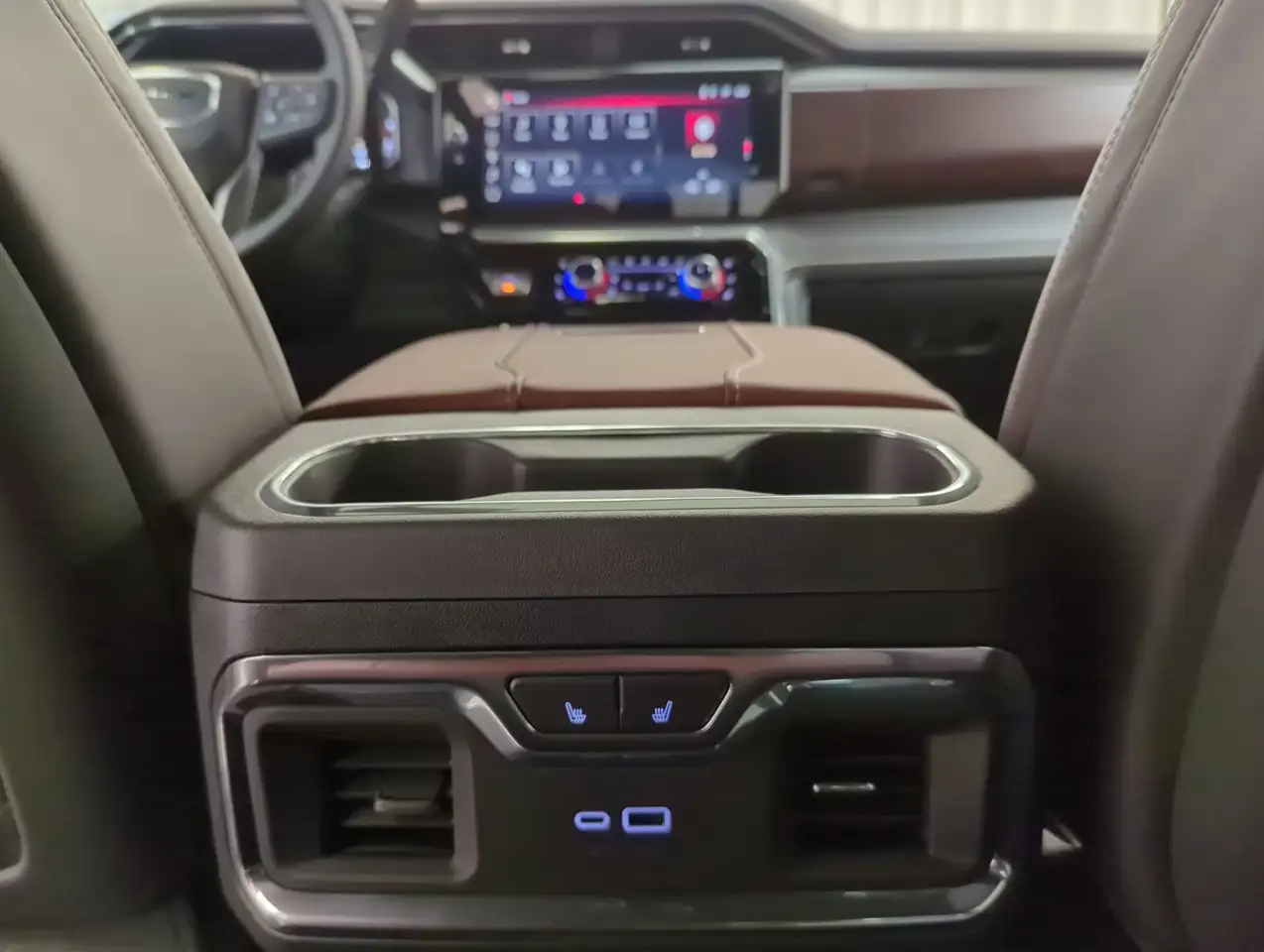 GMC Sierra 2500HD снимка GMC Sierra 2500HD