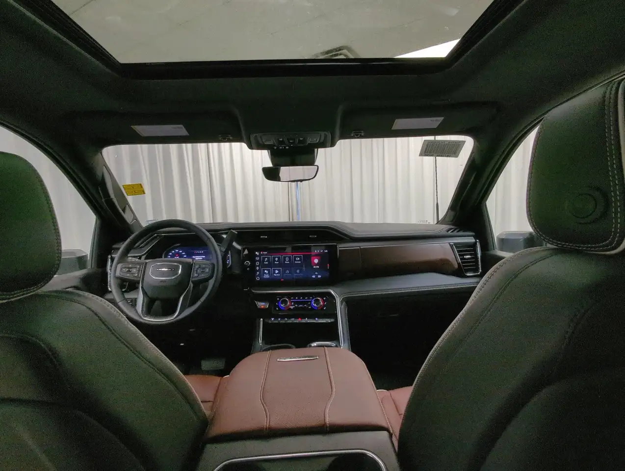 GMC Sierra 2500HD снимка GMC Sierra 2500HD