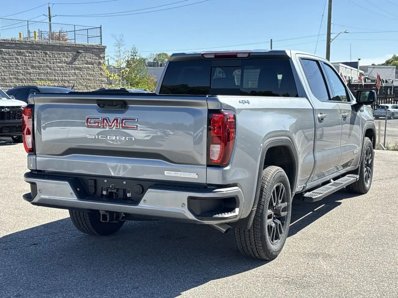 GMC Sierra 1500 снимка GMC Sierra 1500