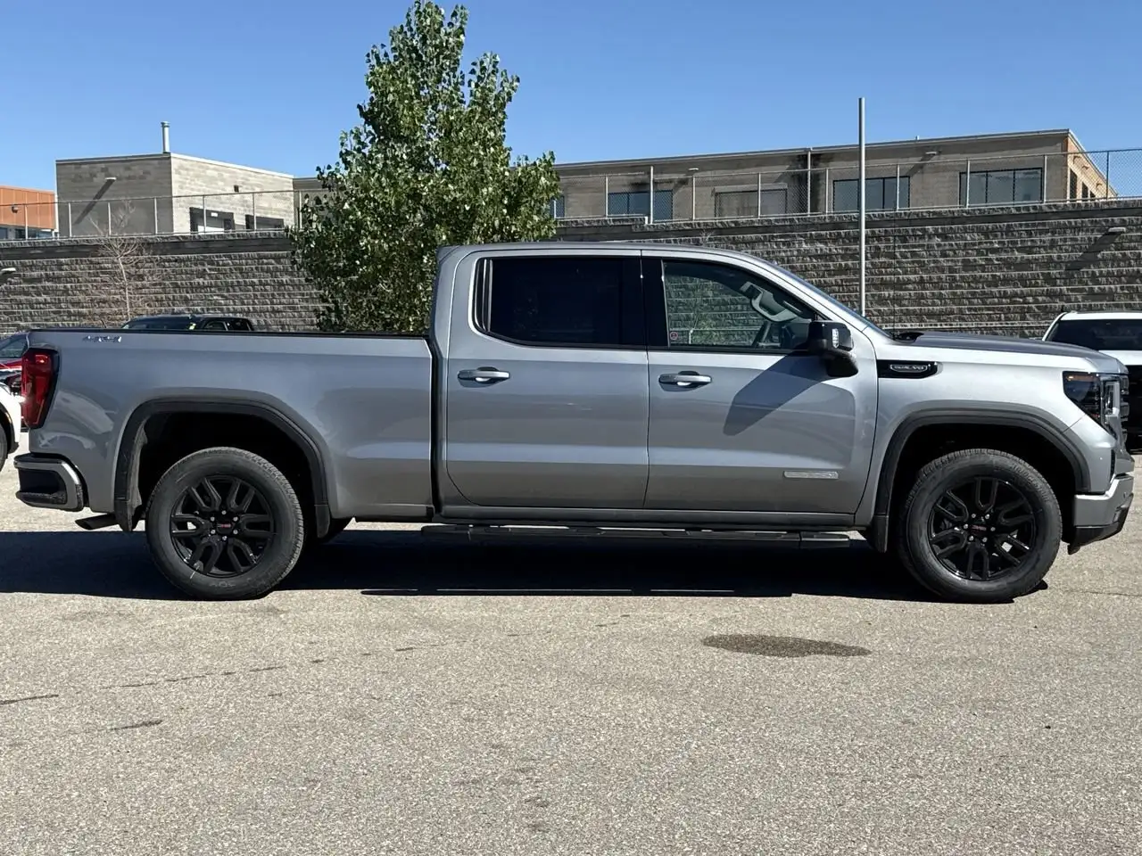 GMC Sierra 1500 снимка GMC Sierra 1500