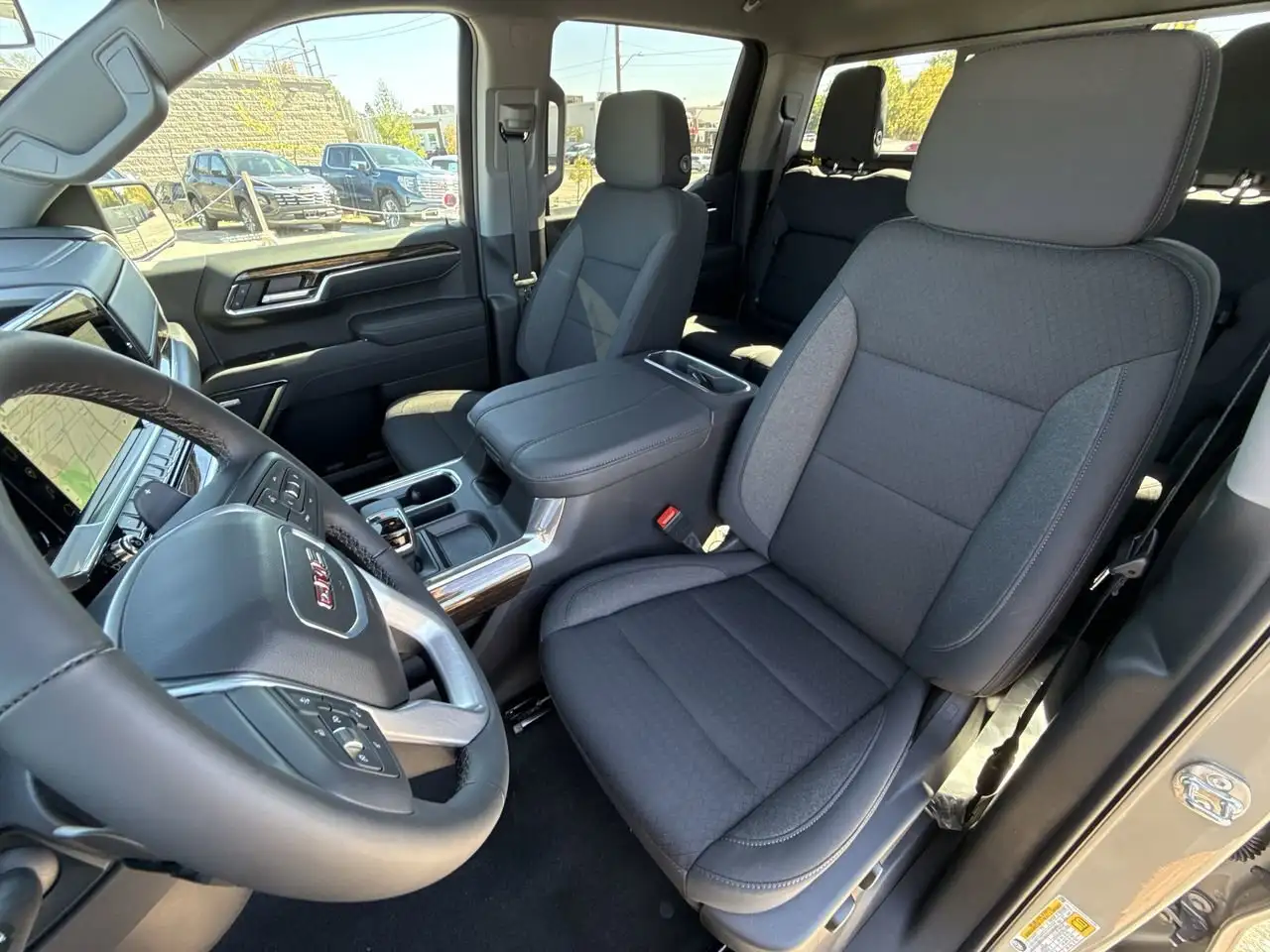 GMC Sierra 1500 снимка GMC Sierra 1500