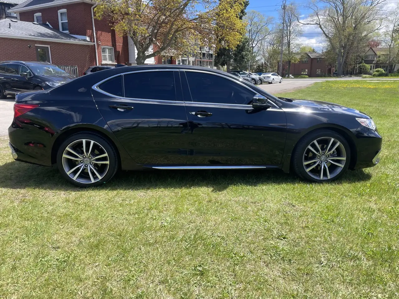 Acura TLX снимка Acura TLX