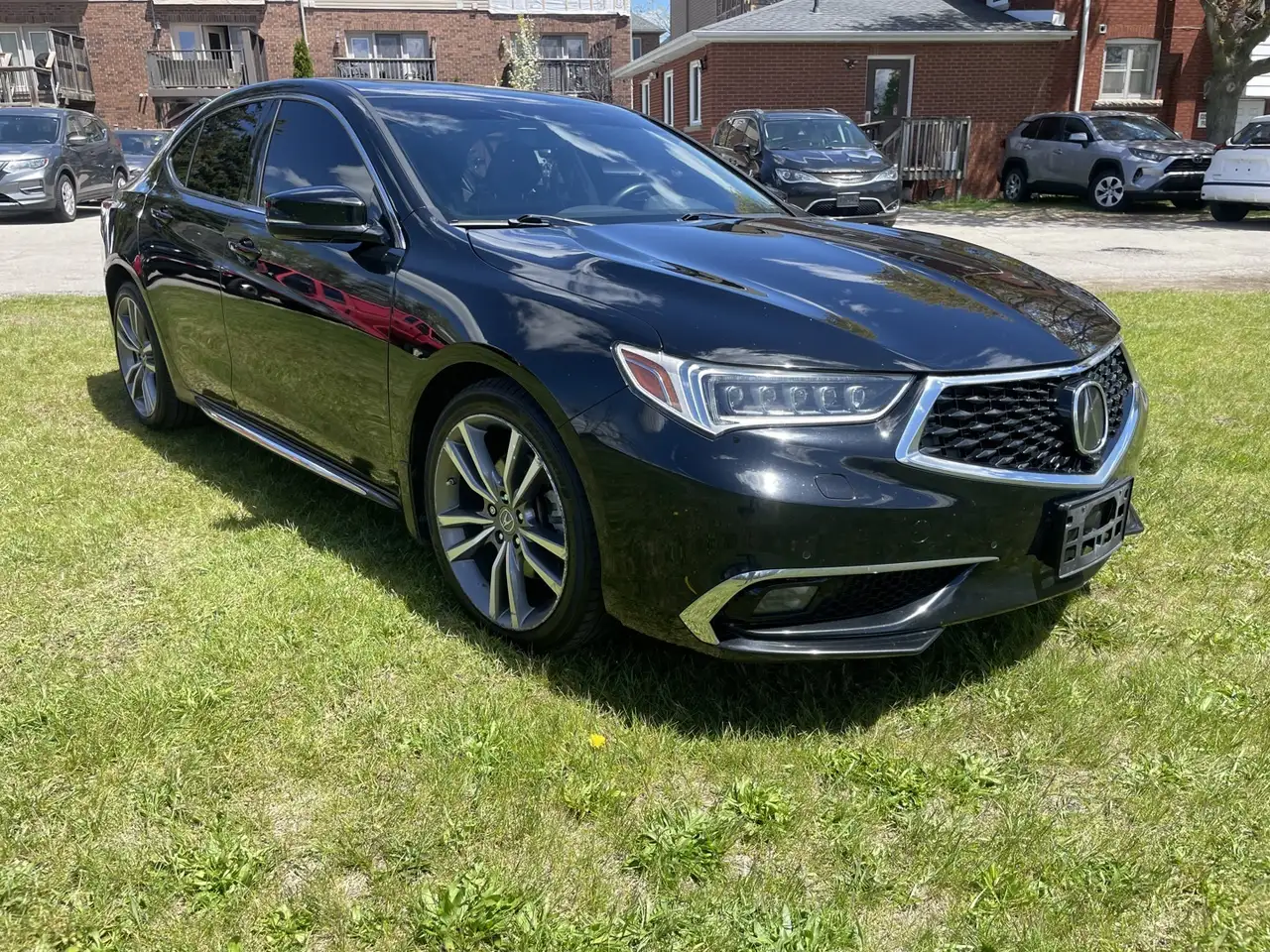 Acura TLX снимка Acura TLX