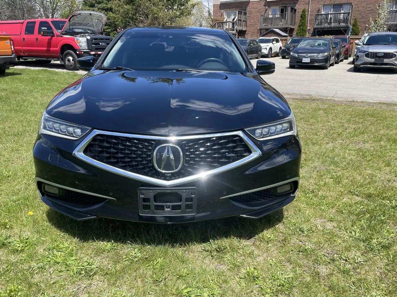 Acura TLX снимка Acura TLX
