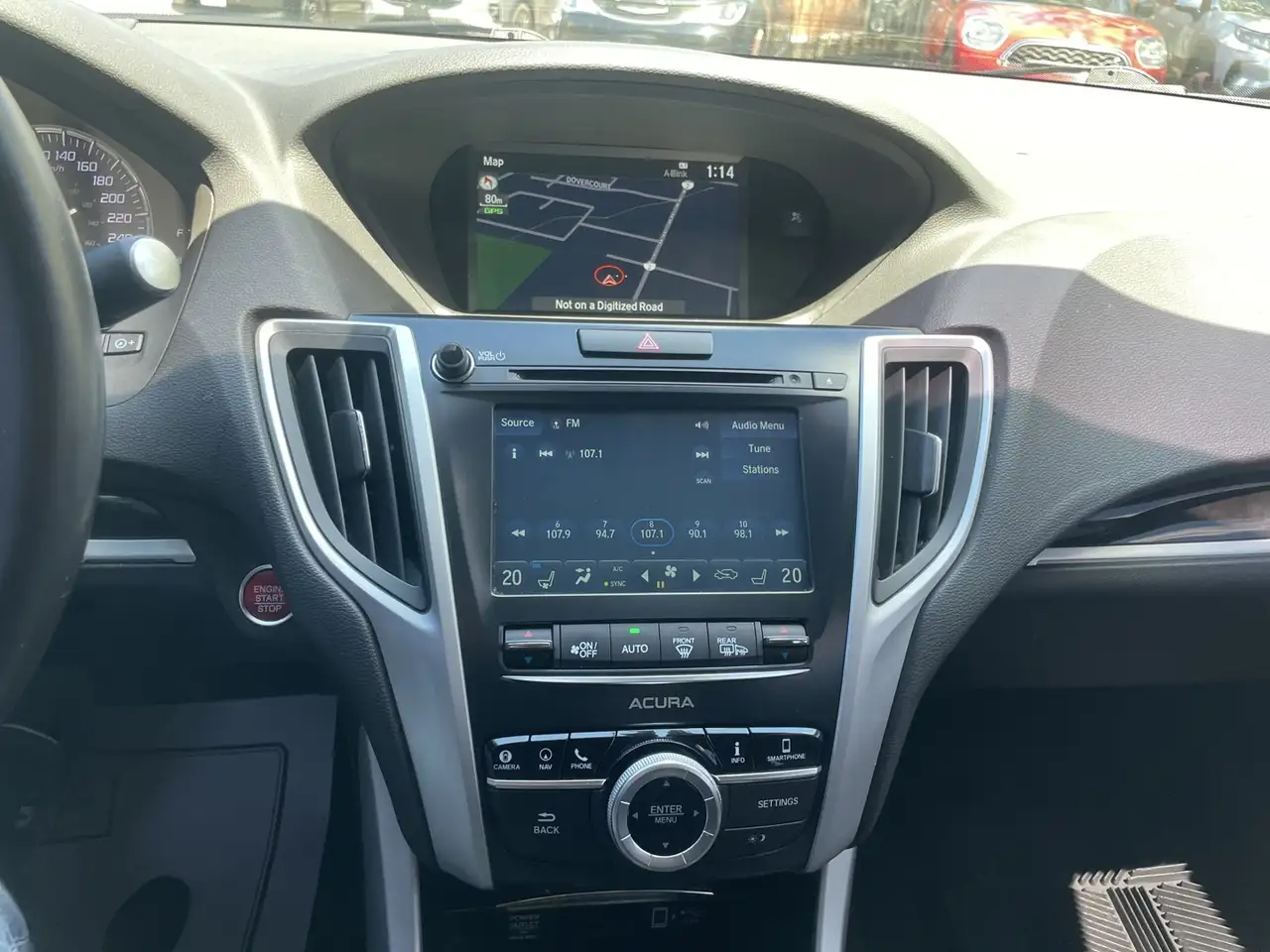 Acura TLX снимка Acura TLX