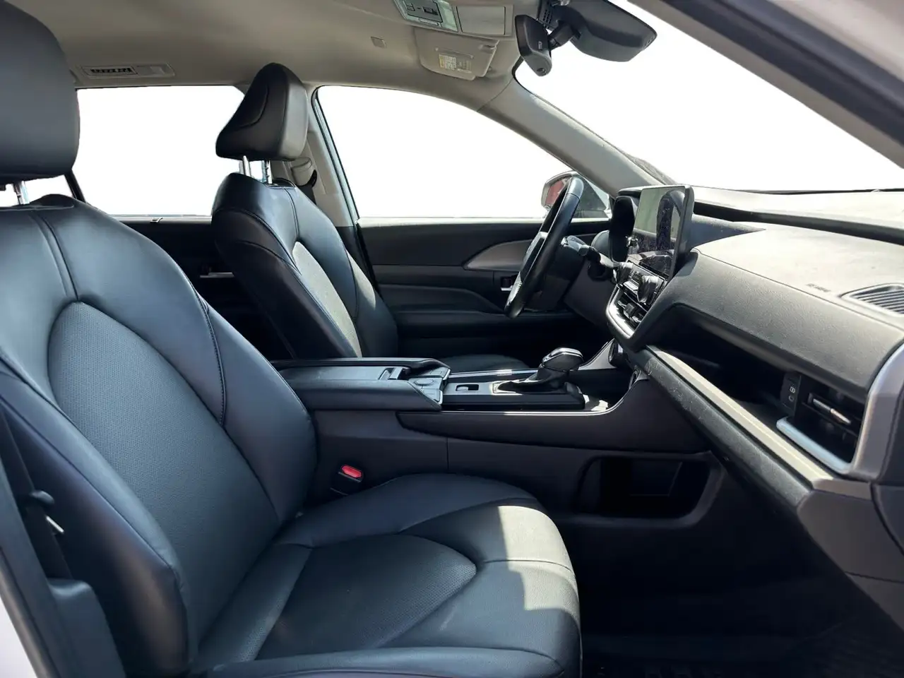 Toyota Grand Highlander fotografie Toyota Grand Highlander