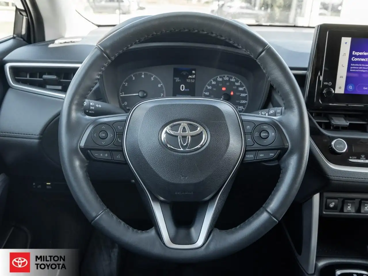 Toyota Corolla Cross снимка Toyota Corolla Cross