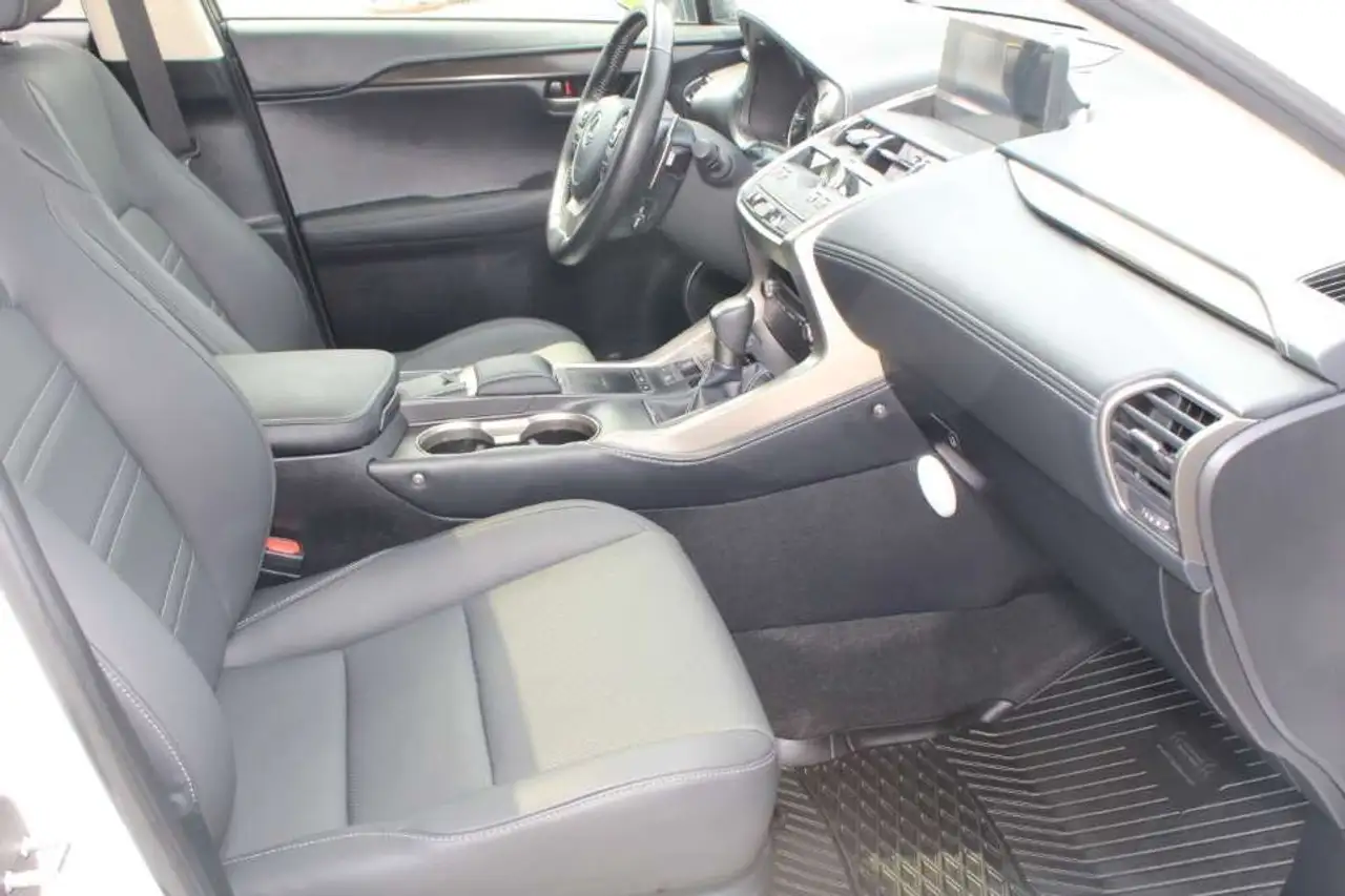 Lexus NX photo Lexus NX