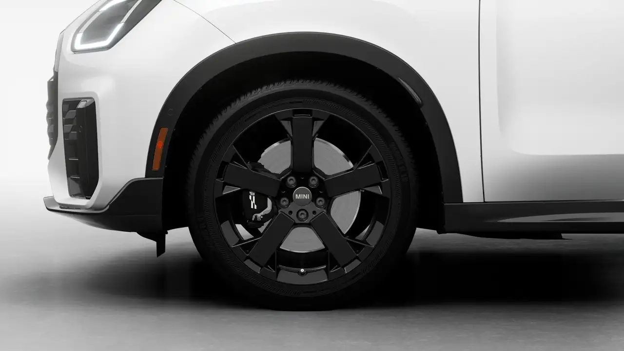 MINI Countryman photo MINI Countryman