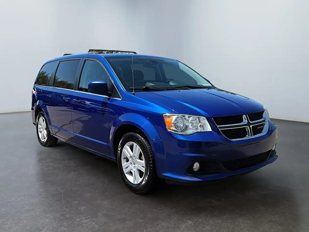 Dodge Grand Caravan fotografie Dodge Grand Caravan