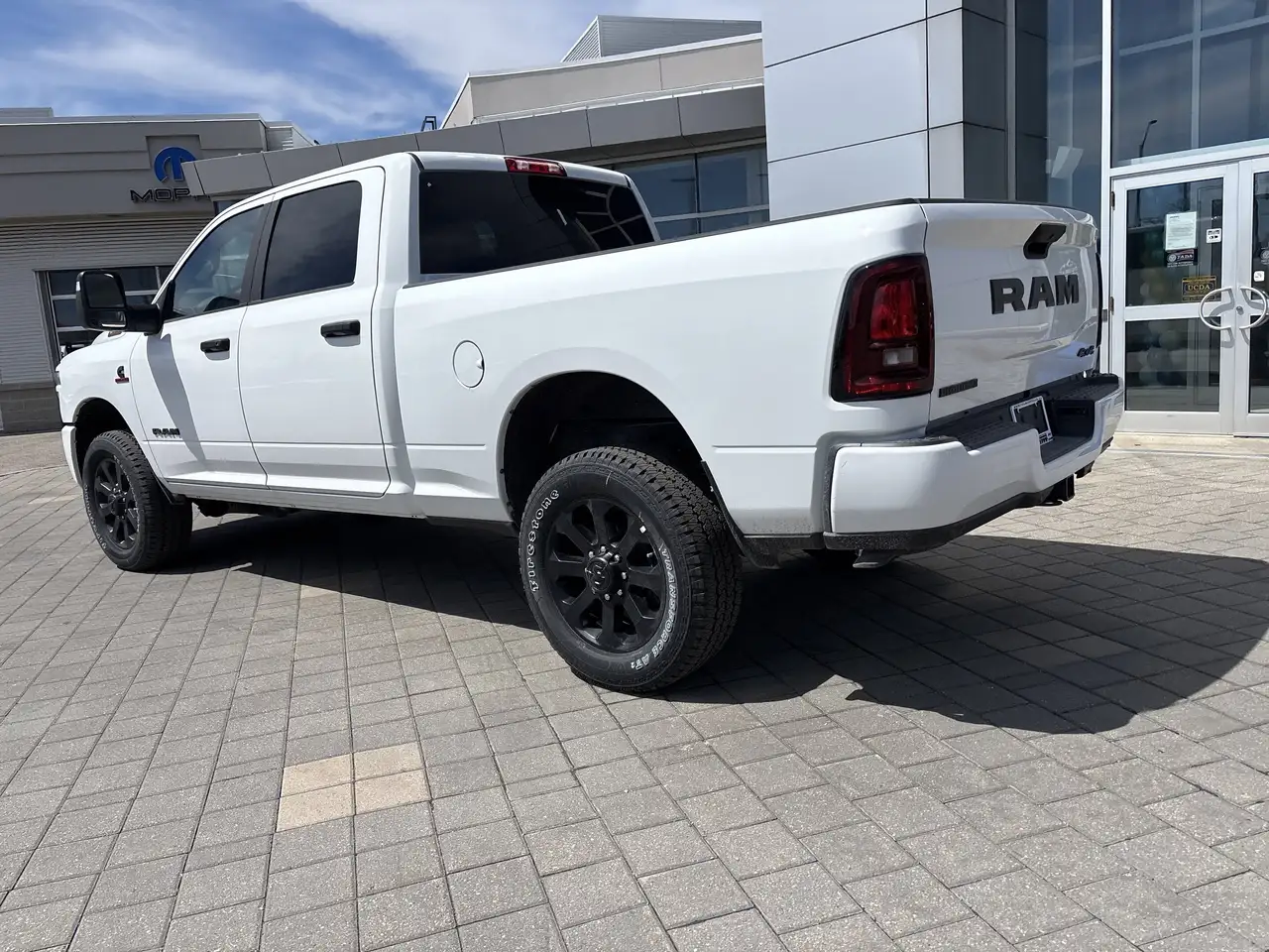 RAM 2500 photo RAM 2500