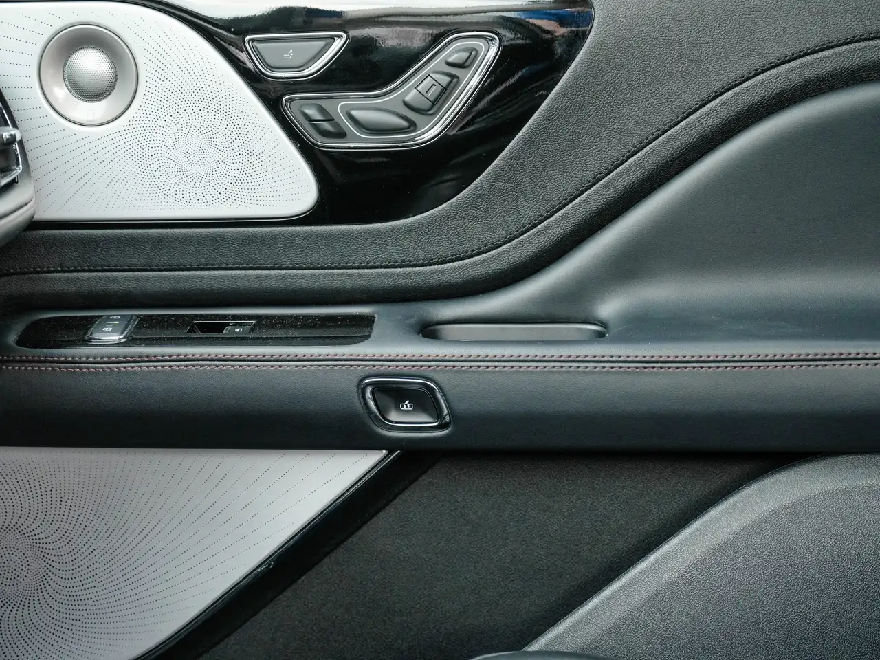Lincoln Aviator fotografie Lincoln Aviator