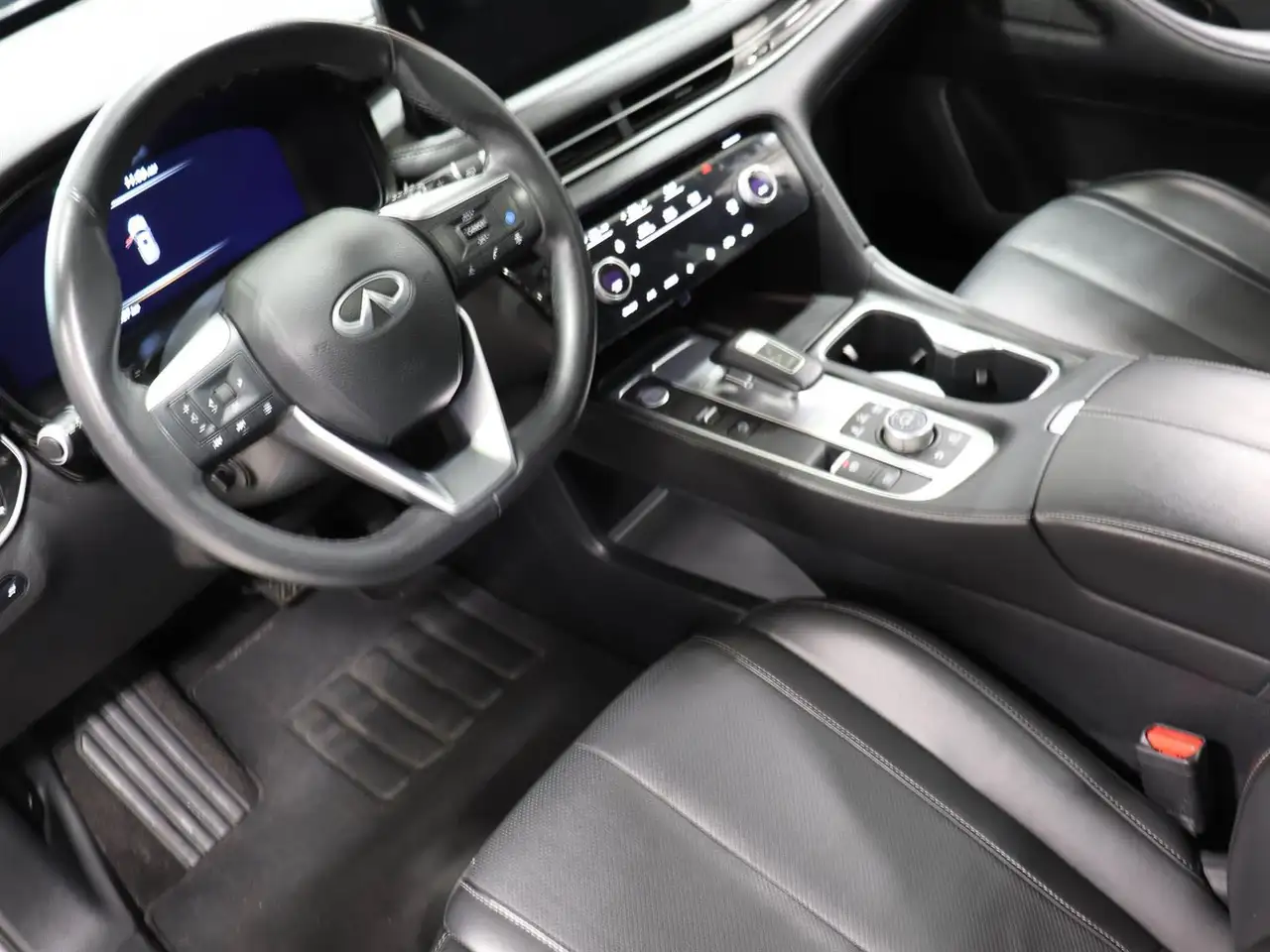Infiniti QX60 снимка Infiniti QX60