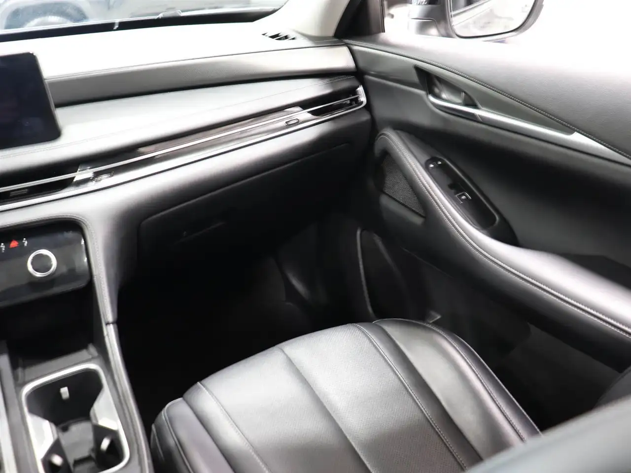Infiniti QX60 снимка Infiniti QX60