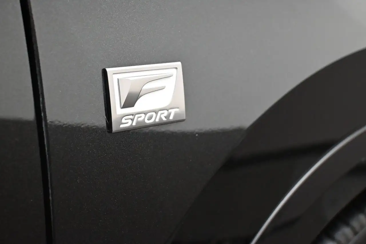 Lexus NX fotografie Lexus NX