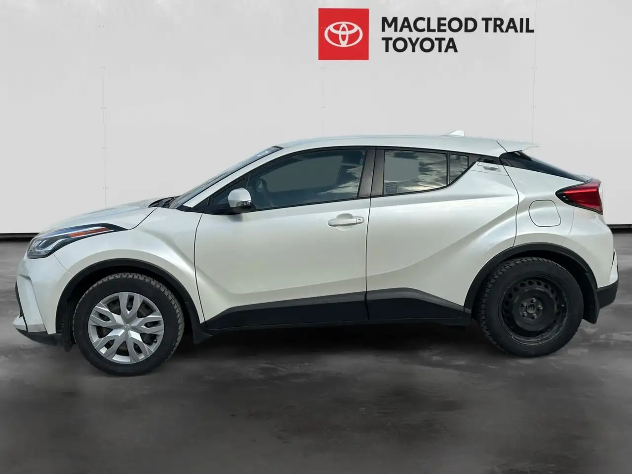 Toyota C-HR снимка Toyota C-HR