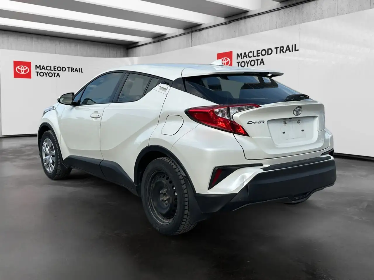 Toyota C-HR снимка Toyota C-HR
