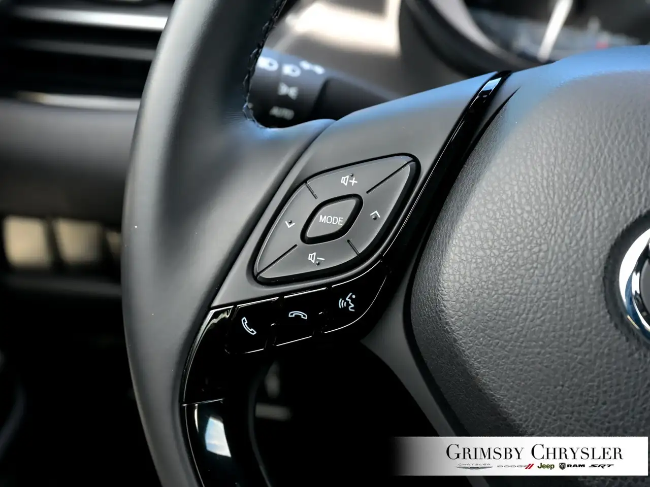 Toyota C-HR fotografie Toyota C-HR