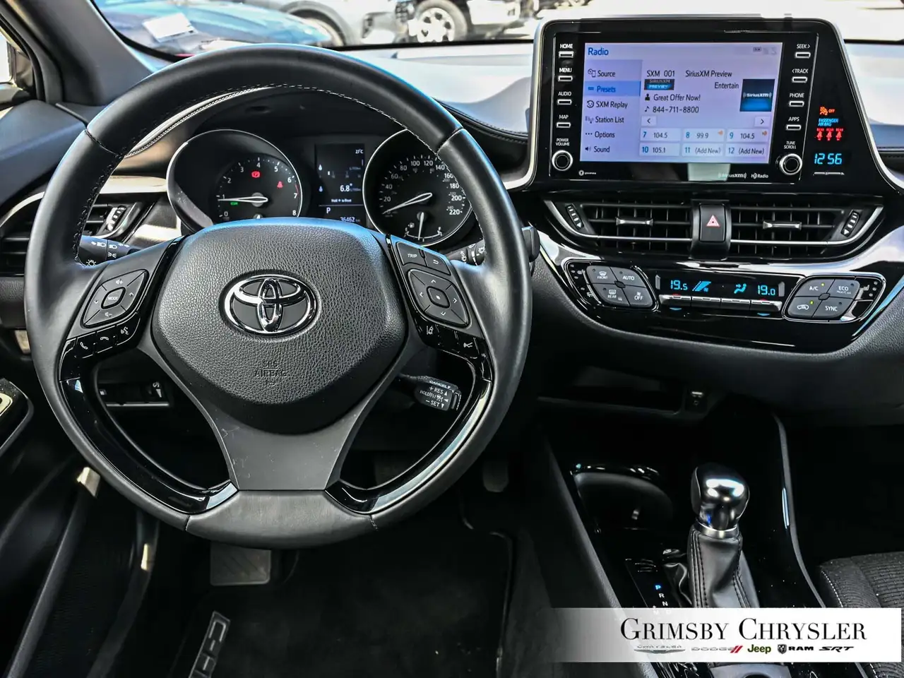 Toyota C-HR fotografie Toyota C-HR