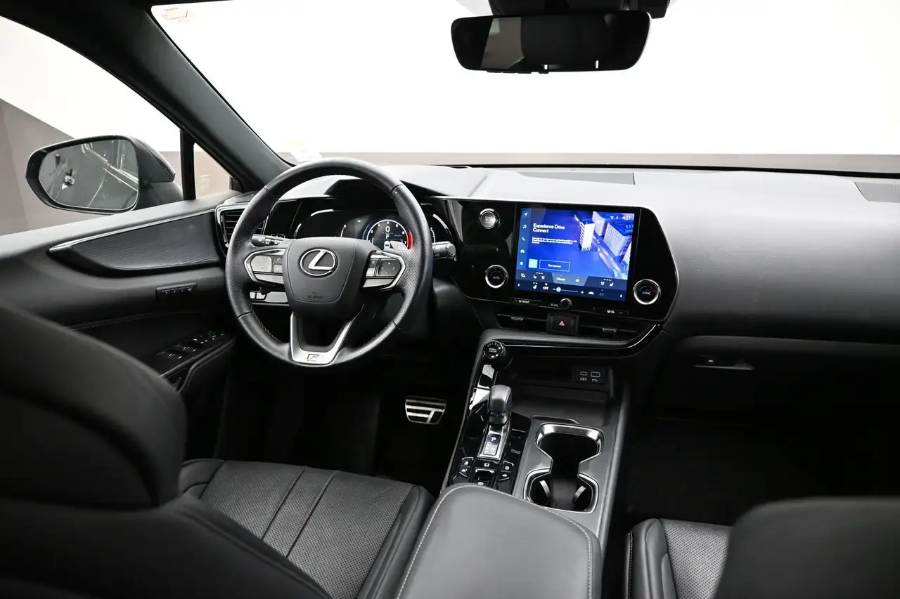 Lexus NX fotografie Lexus NX